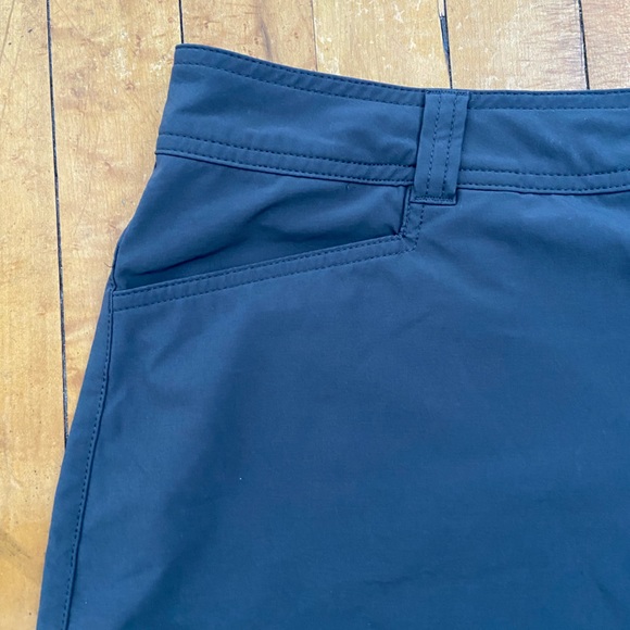 Eddie Bauer Skort - Size 12 - Picture 5 of 6